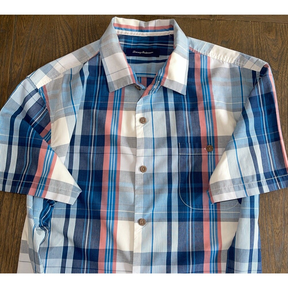 Tommy Bahama Men's Blue Button Up SS Shirt XL/TG 70%  Silk